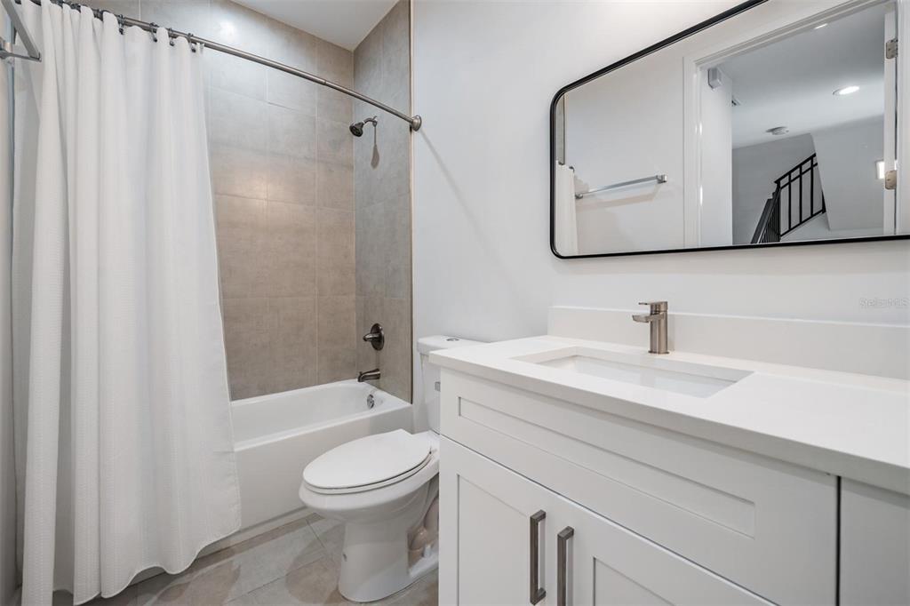 8709 Palm Ranches Place Tampa, FL 33614 - Photo 20 of 43