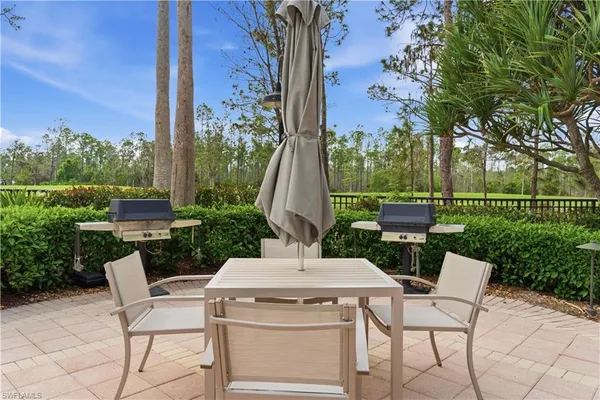 $975,000 | 2748 Tiburon Boulevard East, Unit C404, Naples, FL 34109