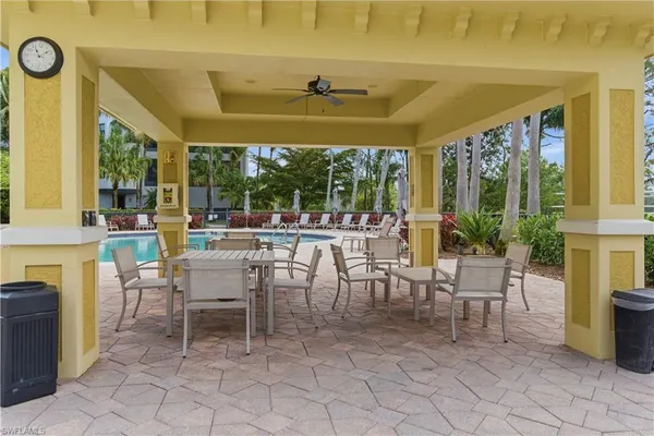 $975,000 | 2748 Tiburon Boulevard East, Unit C404, Naples, FL 34109