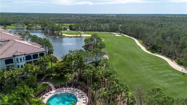 $975,000 | 2748 Tiburon Boulevard East, Unit C404, Naples, FL 34109
