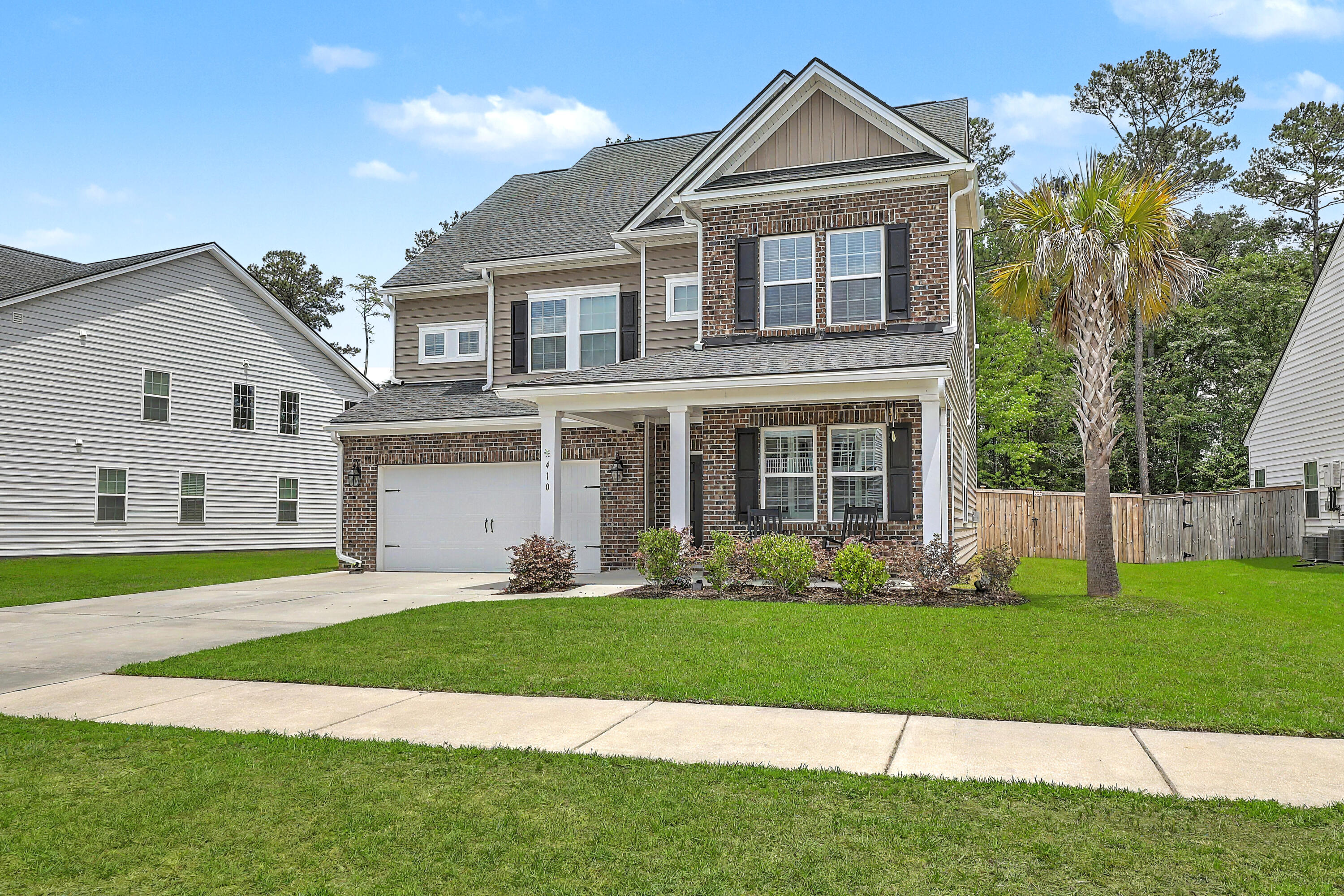 410 Spanish Wells Road Summerville, SC 29486 - Photo 2 of 54 Exterior Front