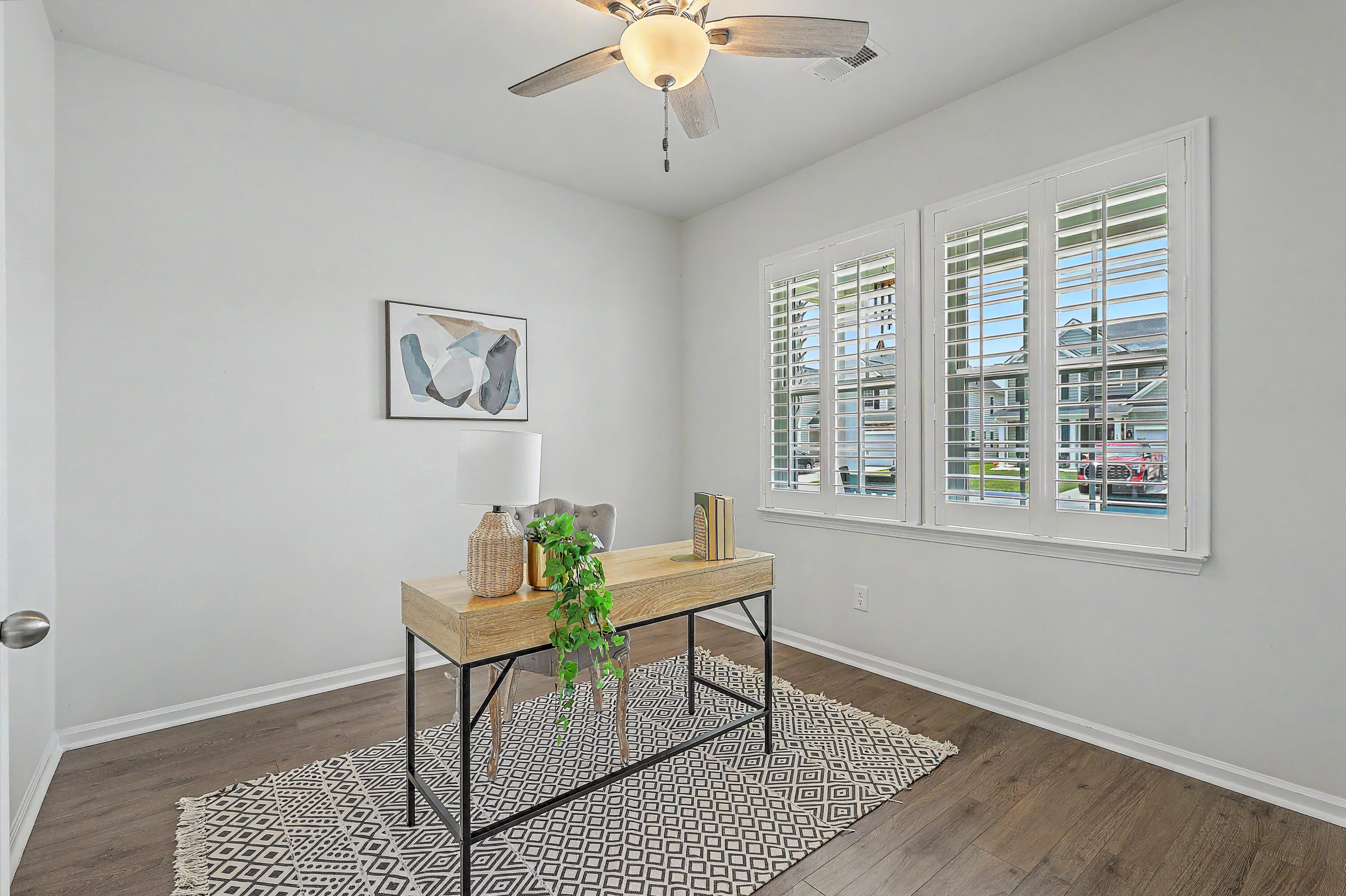 410 Spanish Wells Road Summerville, SC 29486 - Photo 7 of 54 Office / Bonus Room