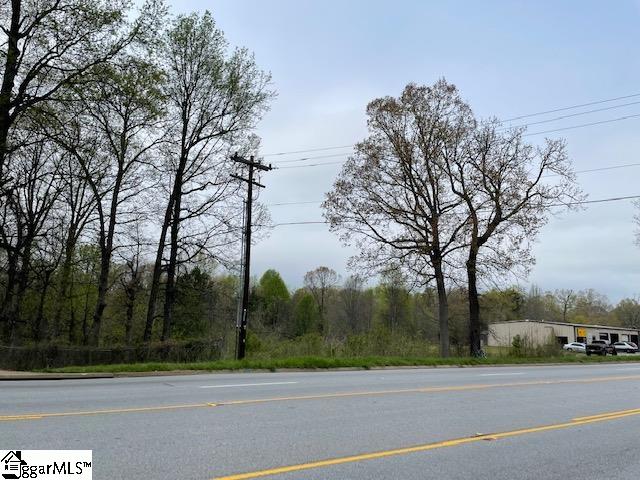 7774 Augusta Road Piedmont, SC 29673 - Photo 2 of 13