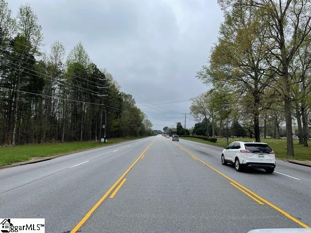 7774 Augusta Road Piedmont, SC 29673 - Photo 10 of 13