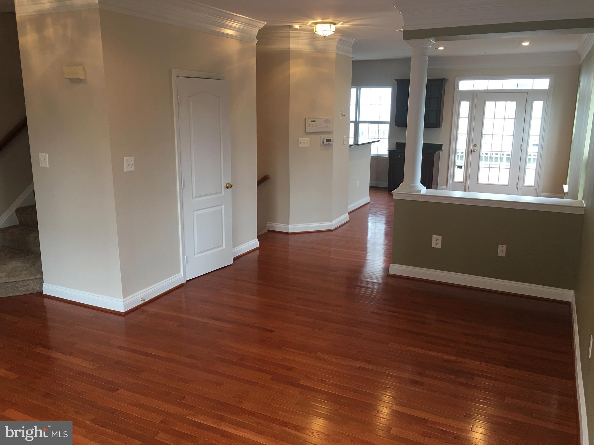 2122 Darcy Green Place Silver Spring, MD 20910 - Photo 5 of 18