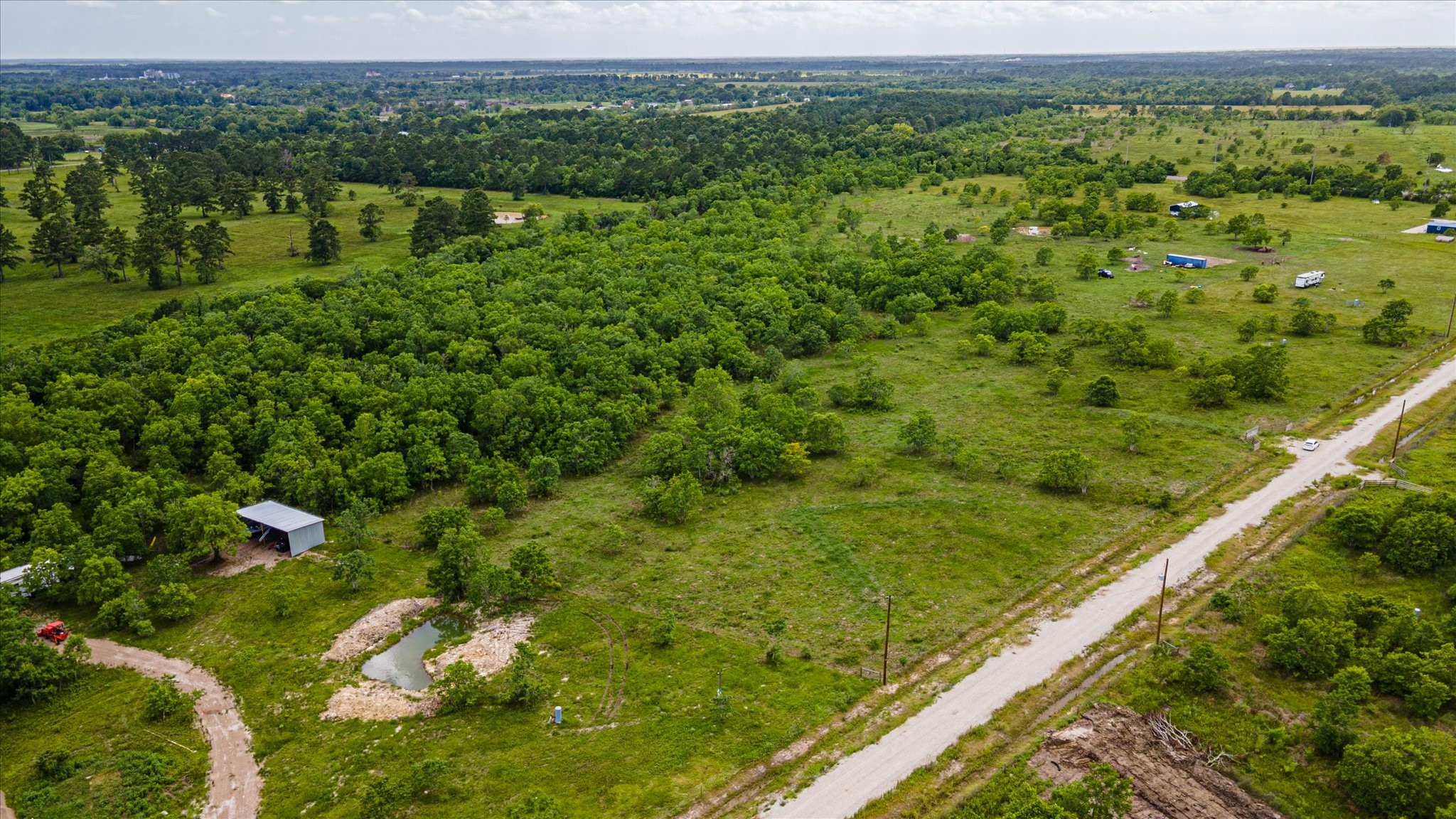 348 Private Road Liberty, TX 77575 - Photo 7 of 37