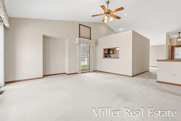 $280,000 | 703 West Woodlawn Avenue, Hastings, MI 49058