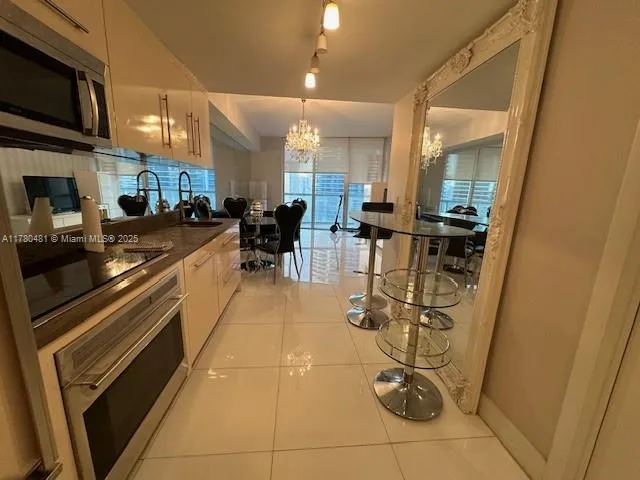 $3,500 | Icon Brickell, Miami, FL 33131