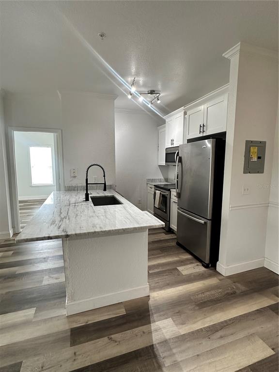 3713 Conroy Road, Unit 1932 Orlando, FL 32839 - Photo 6 of 37