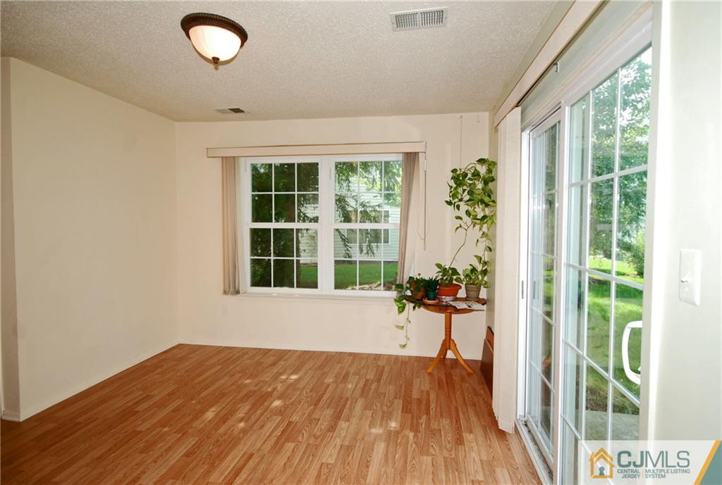 320 Pegasus Road, Unit 320 Piscataway, NJ 08854 - Photo 8 of 25 Gallery Image 8