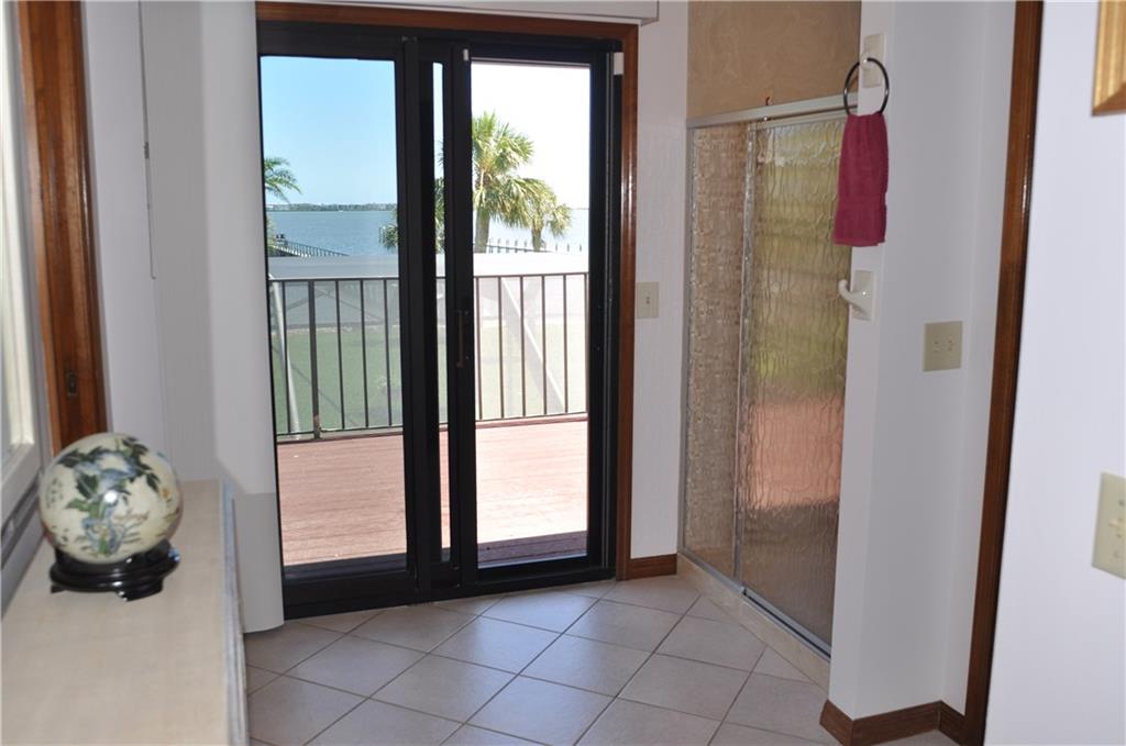 32 South Sewalls Point Road Stuart, FL 34996 - Photo 20 of 41