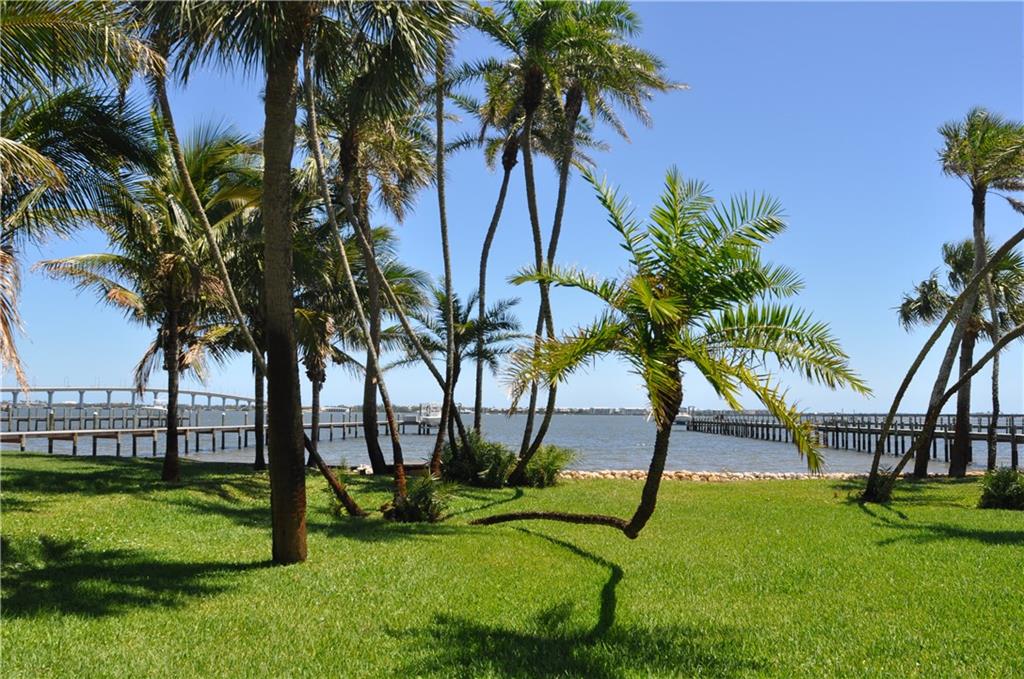 32 South Sewalls Point Road Stuart, FL 34996 - Photo 35 of 41