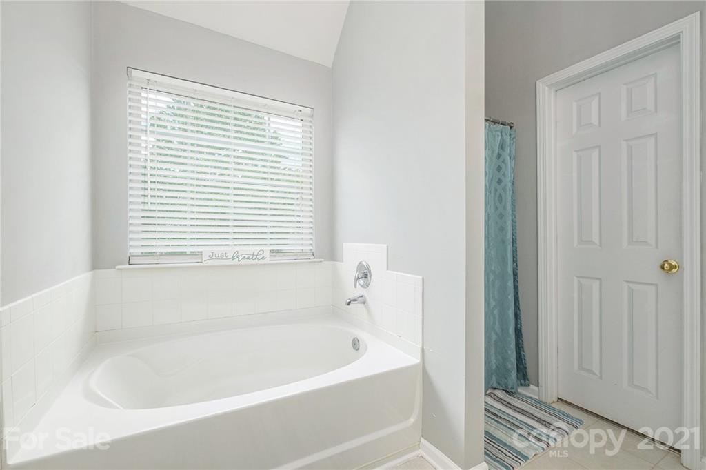 597 Dayton Road Rock Hill, SC 29732 - Photo 18 of 27 Gallery Image 18