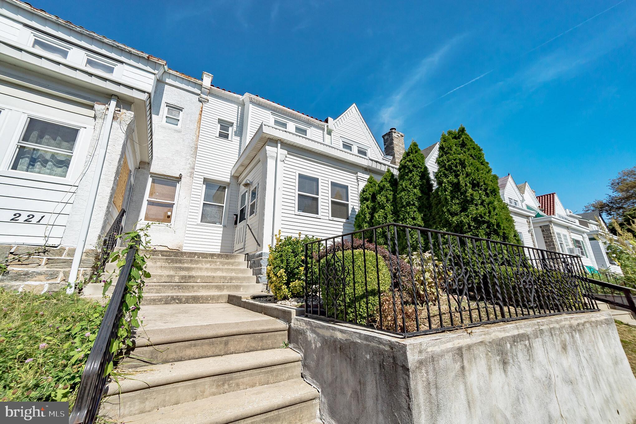 219 Kingston Road Upper Darby, PA 19082 - Photo 1 of 25