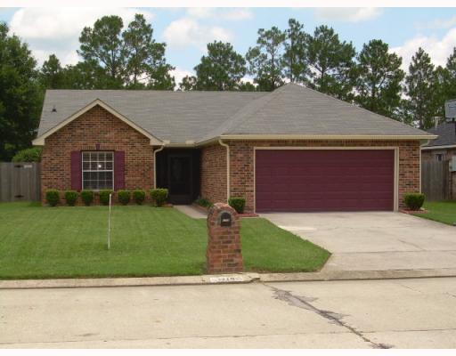 1719 Kings Row Slidell, LA 70461 - Photo 1 of 8 Gallery Image 1