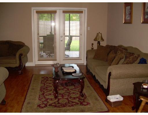 1719 Kings Row Slidell, LA 70461 - Photo 2 of 8 Gallery Image 2