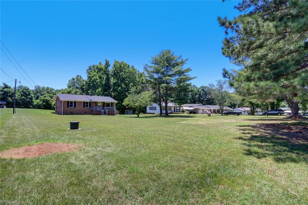 1789 Slade Road Blanch, NC 27212 - Photo 4 of 25 Gallery Image 4