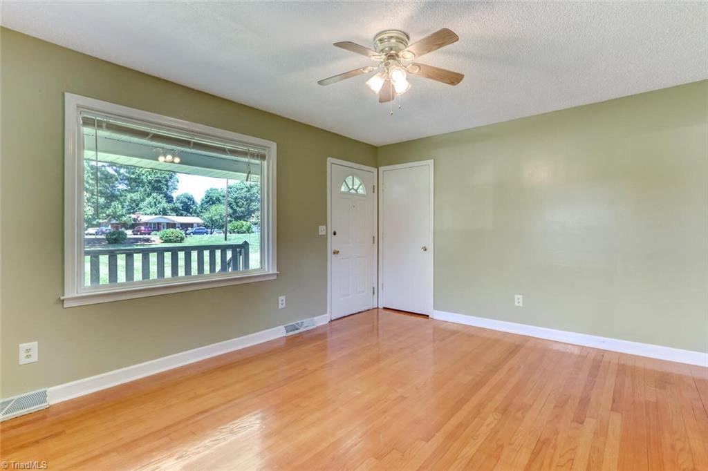 1789 Slade Road Blanch, NC 27212 - Photo 9 of 25 Gallery Image 9