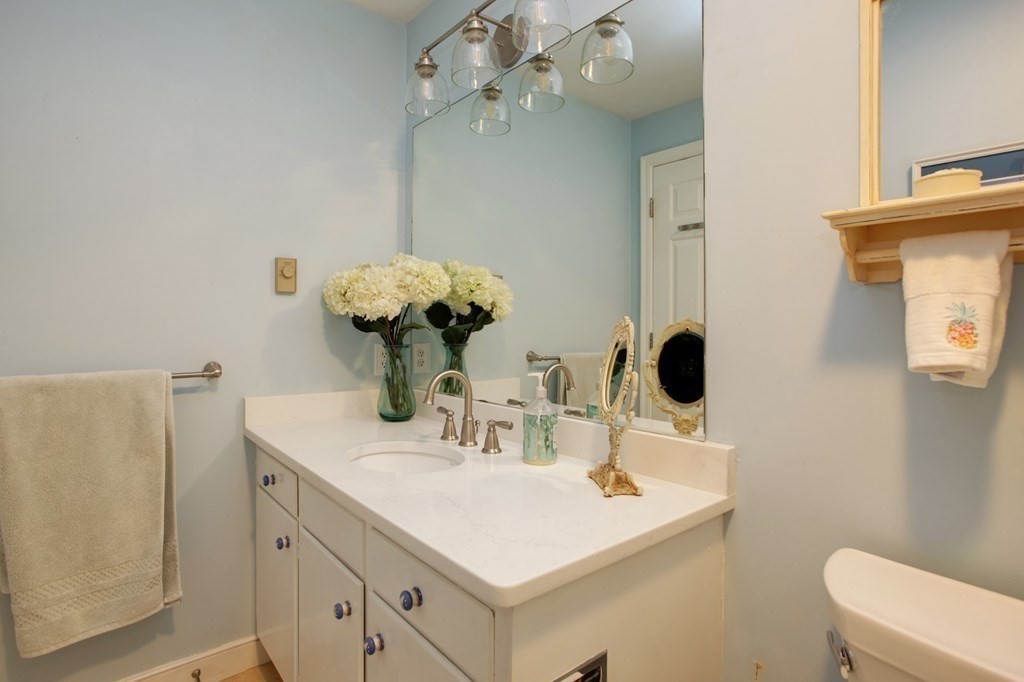 39 Tower Hill Road Osterville, MA 02655 - Photo 19 of 26 Gallery Image 19