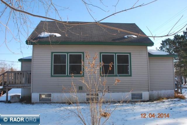 208 9th Street Northeast Chisholm, MN 55719 - Photo 2 of 13