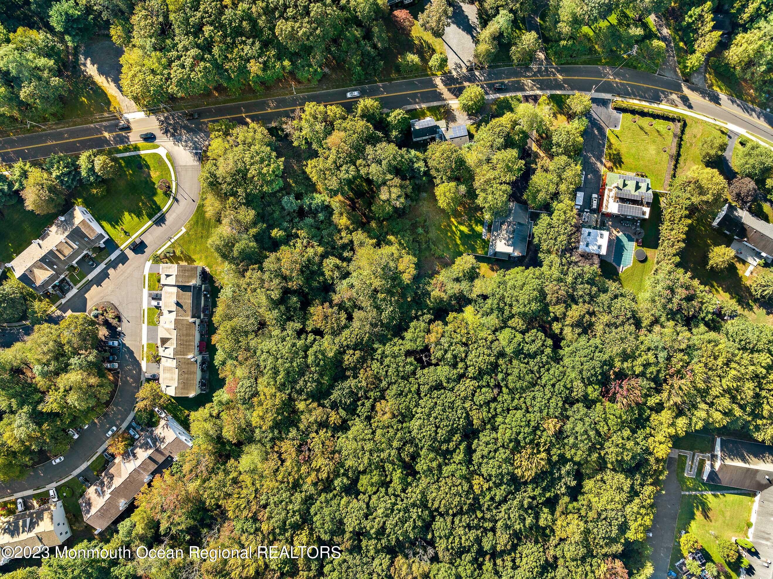 292 Middle Road, Unit LOT B Holmdel, NJ 07733 - Photo 4 of 5 292MiddleRoadDroneOnline-14