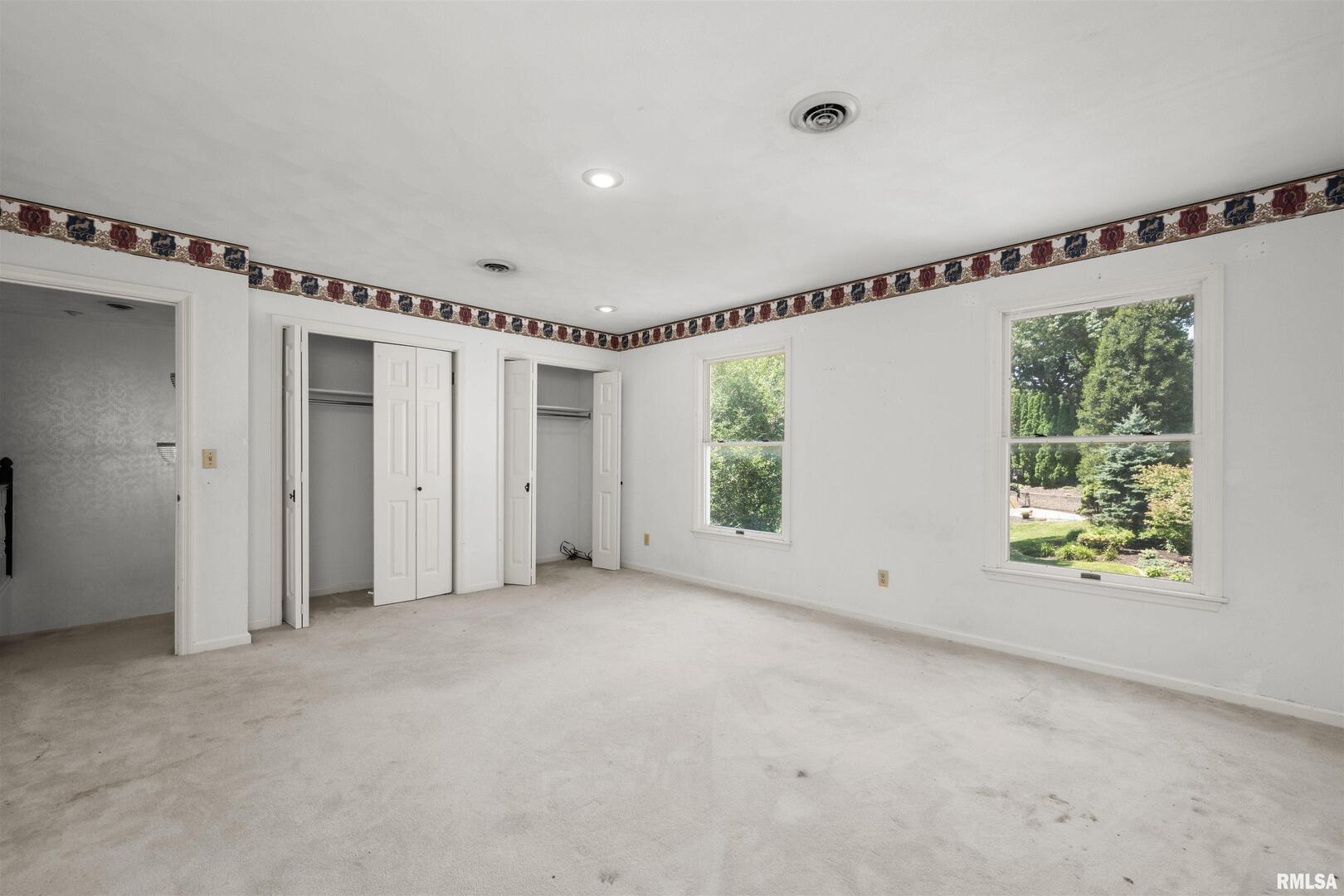 5 White Oak Court Moline, IL 61265 - Photo 36 of 57 a view of an empty room with a window