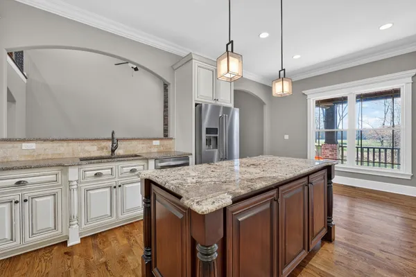 $707,000 | 2 Knotting Hill Road, Fayetteville, TN 37334