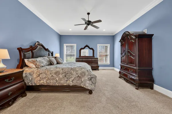 $707,000 | 2 Knotting Hill Road, Fayetteville, TN 37334