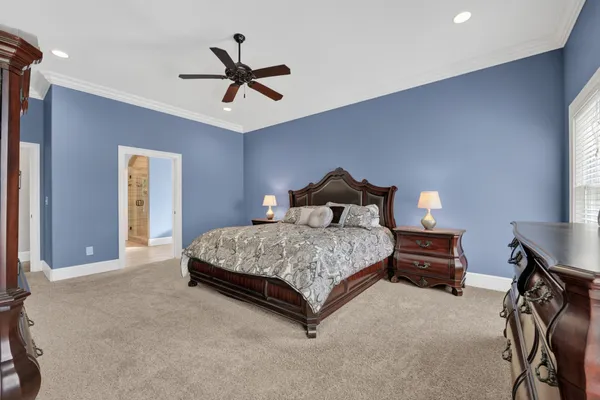 $707,000 | 2 Knotting Hill Road, Fayetteville, TN 37334