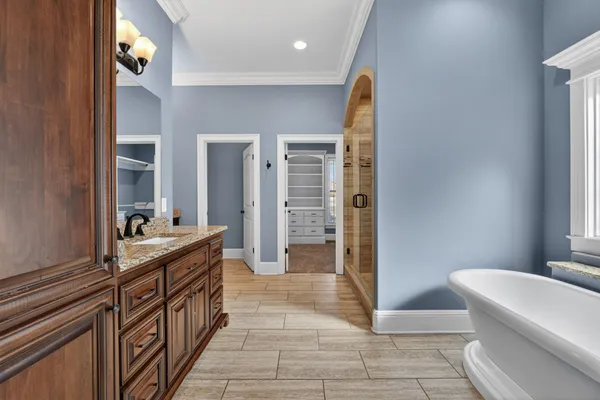 $707,000 | 2 Knotting Hill Road, Fayetteville, TN 37334