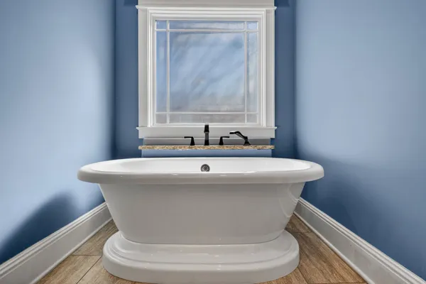 $707,000 | 2 Knotting Hill Road, Fayetteville, TN 37334