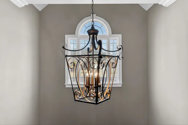 $707,000 | 2 Knotting Hill Road, Fayetteville, TN 37334