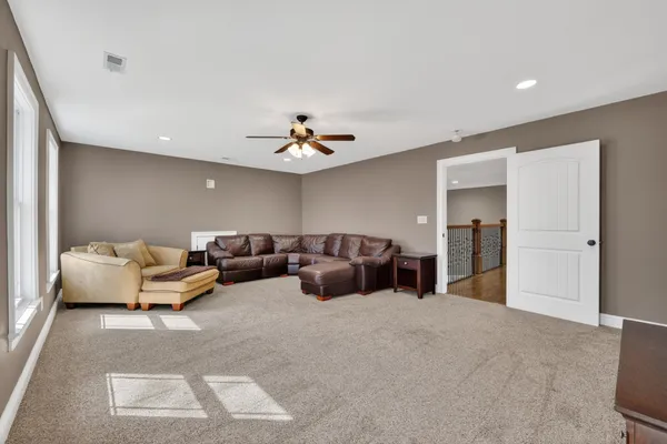 $707,000 | 2 Knotting Hill Road, Fayetteville, TN 37334