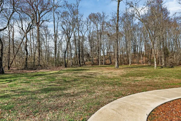 $707,000 | 2 Knotting Hill Road, Fayetteville, TN 37334