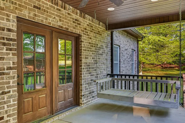 $707,000 | 2 Knotting Hill Road, Fayetteville, TN 37334