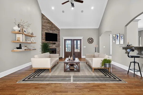 $707,000 | 2 Knotting Hill Road, Fayetteville, TN 37334