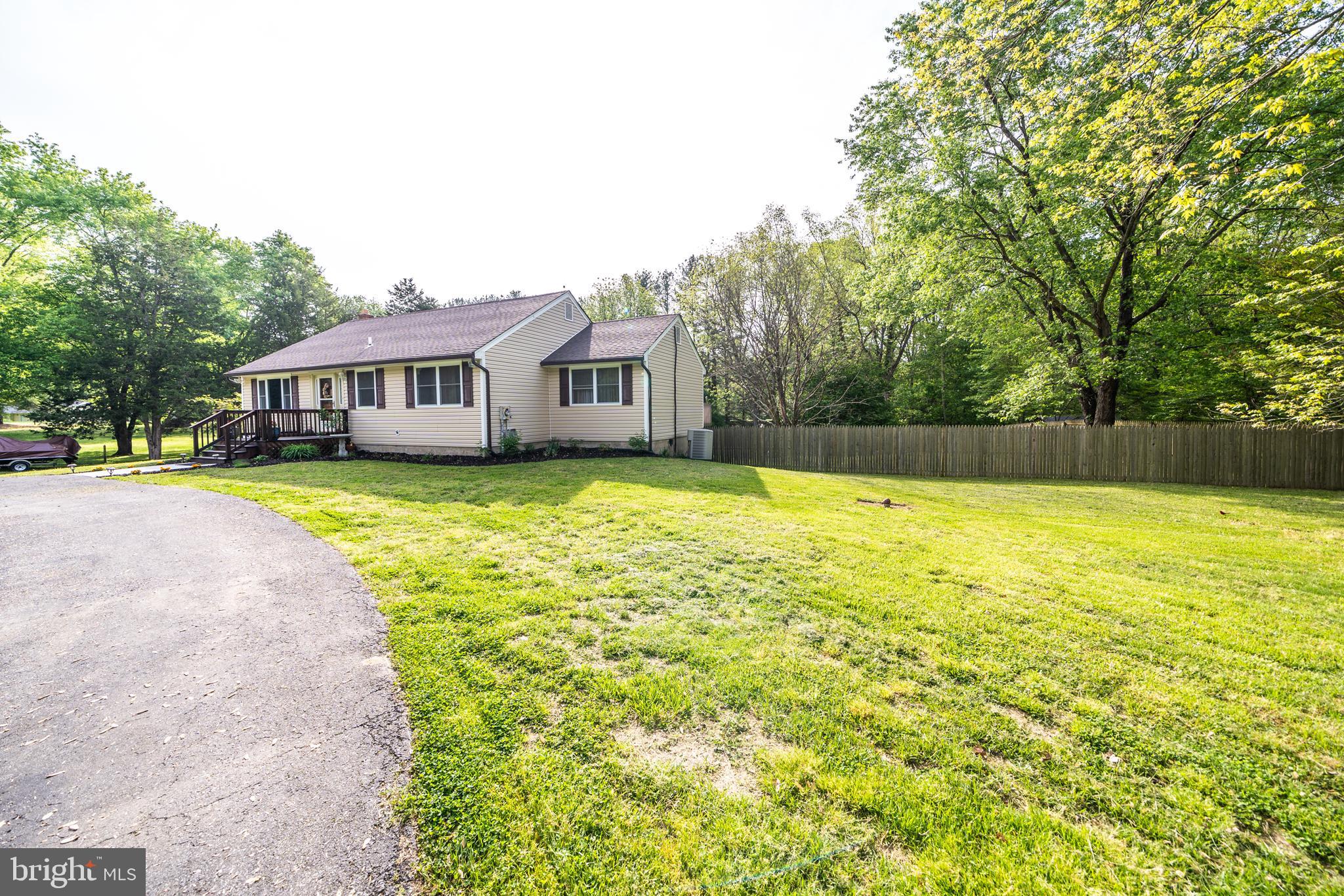 5589 Stephen Reid Road Huntingtown, MD 20639 - Photo 3 of 61