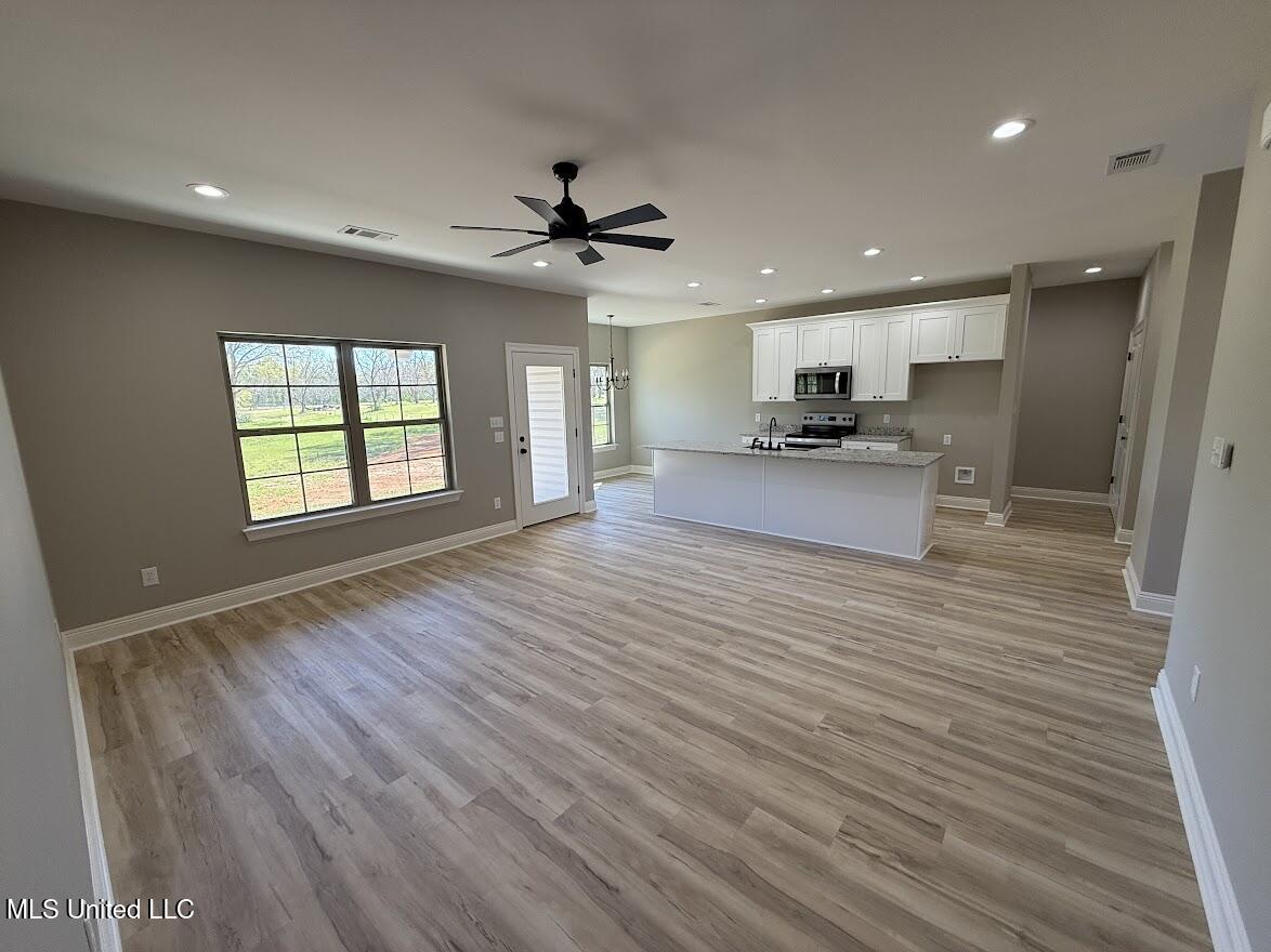 432 Restertown Road Poplarville, MS 39470 - Photo 12 of 26 Living Room