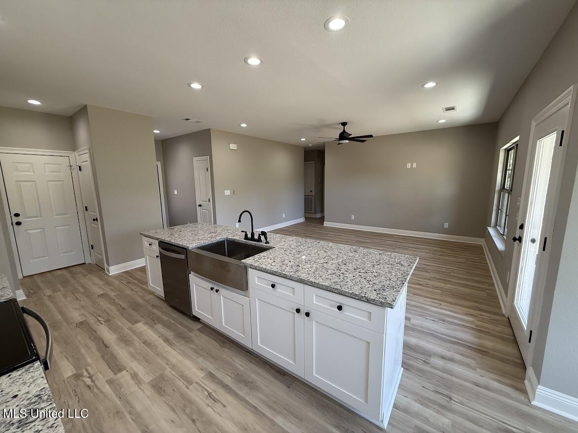 432 Restertown Road Poplarville, MS 39470 - Photo 8 of 26 Kitchen