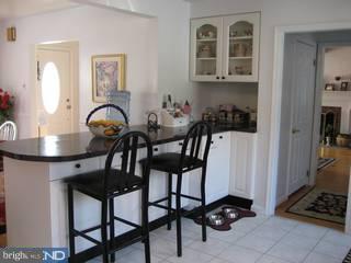 320 Marple Road Broomall, PA 19008 - Photo 5 of 6 Kitchen