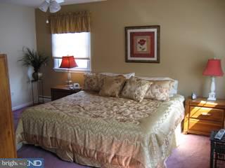 320 Marple Road Broomall, PA 19008 - Photo 6 of 6 Bedroom - Main