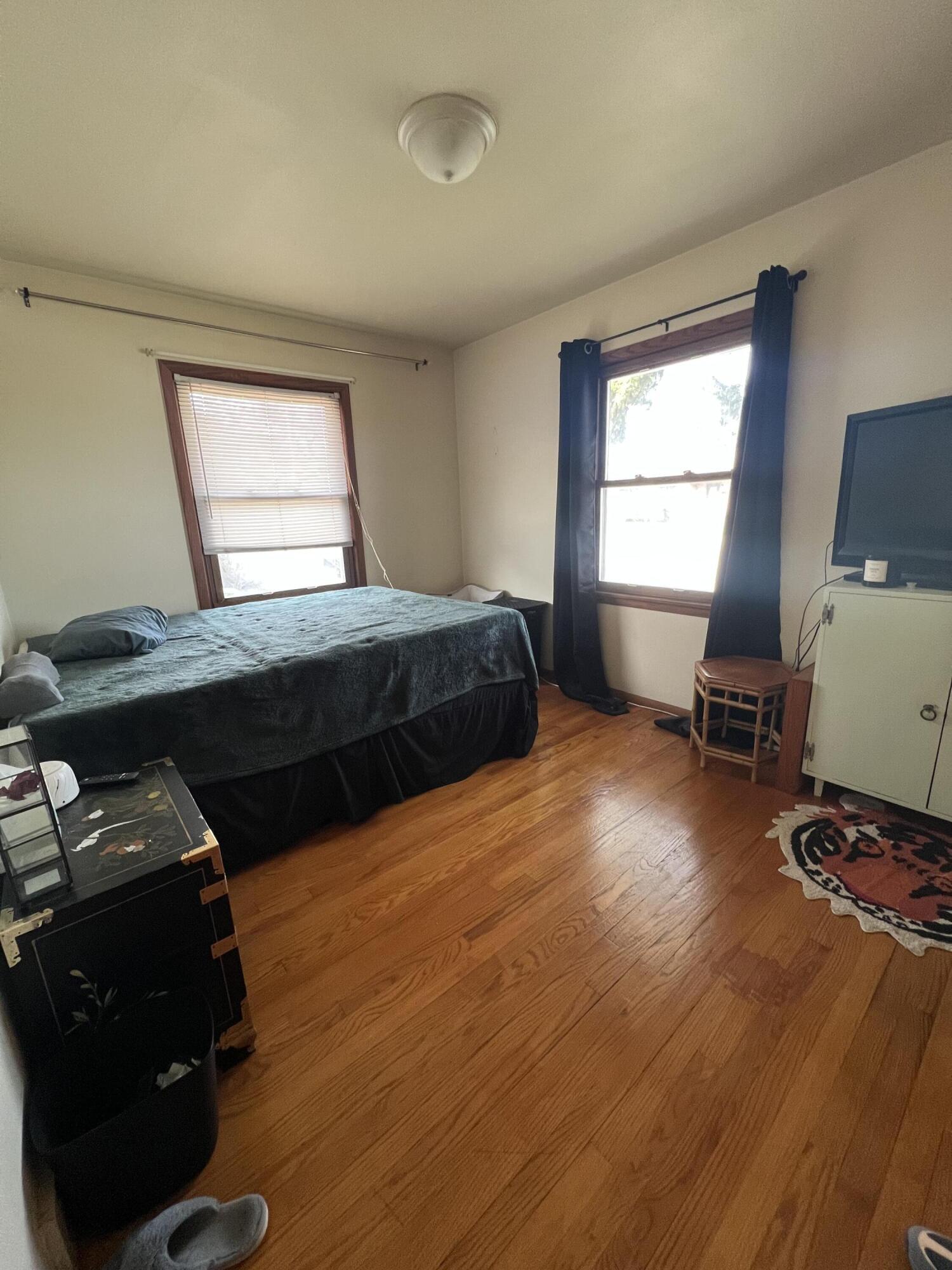 1854 Jupiter Avenue Racine, WI 53404 - Photo 11 of 14 BR 1