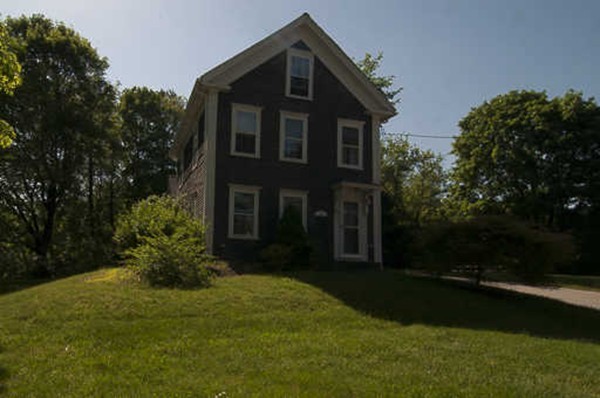 4 Shaw Street Medway, MA 02053 - Photo 2 of 25 a front view of a house with garden