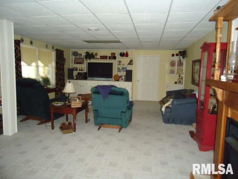 407 Logan Run Road Murphysboro, IL 62966 - Photo 15 of 18