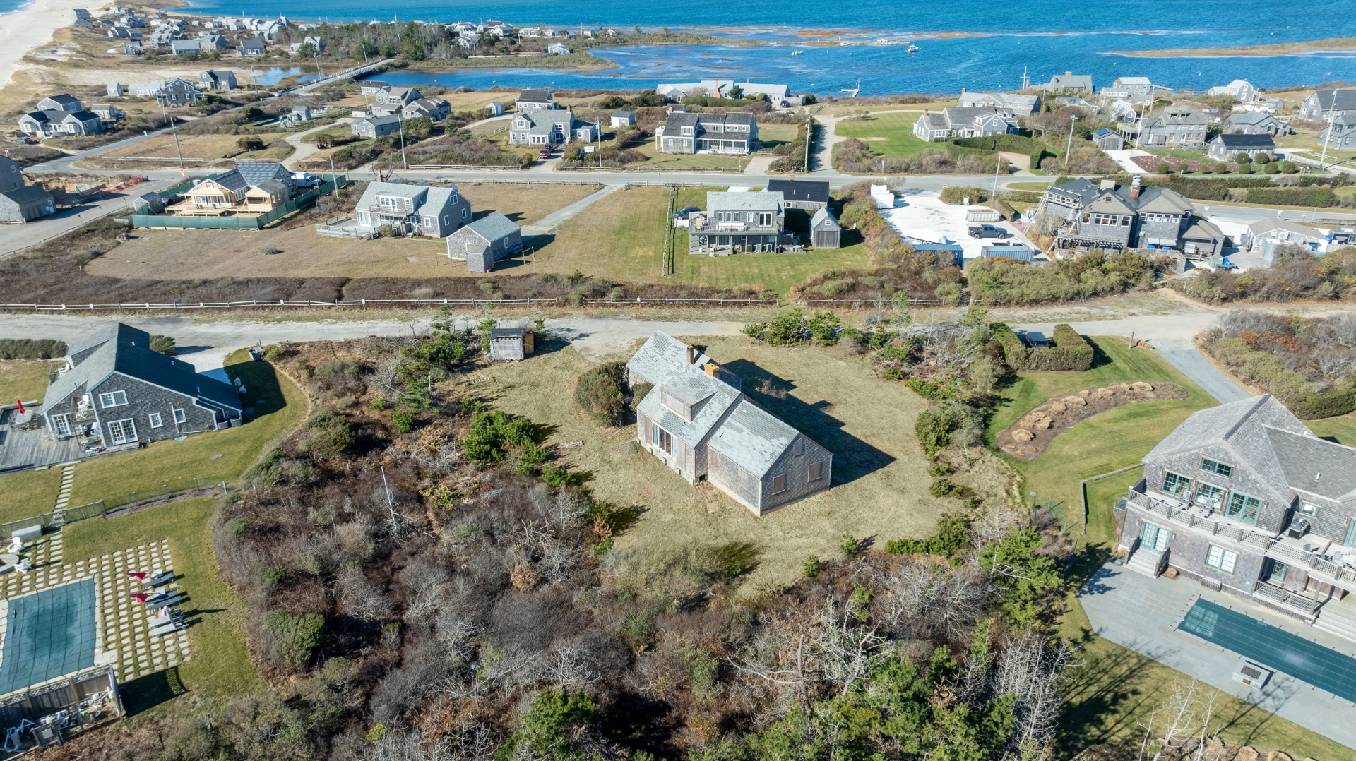 8 Macy Road Nantucket, MA 02554 - Photo 8 of 9 Gallery Image 8