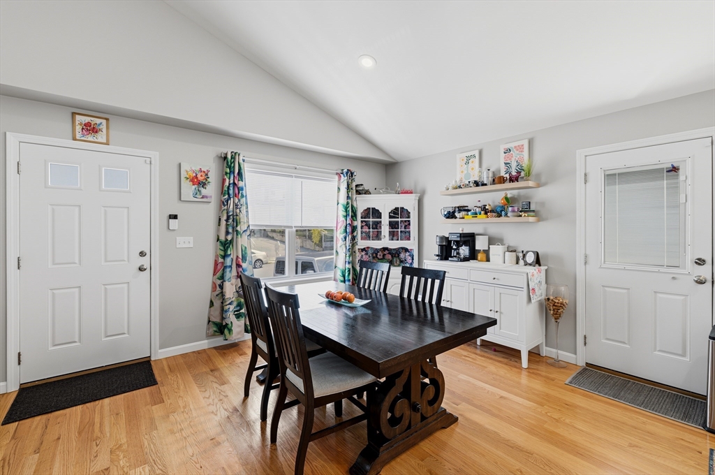 357 County Street Fall River, MA 02723 - Photo 10 of 33