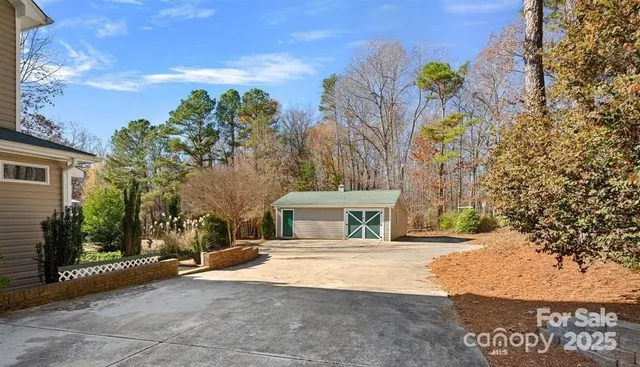 $925,000 | 3424 Red Fox Trail, Matthews, NC 28104
