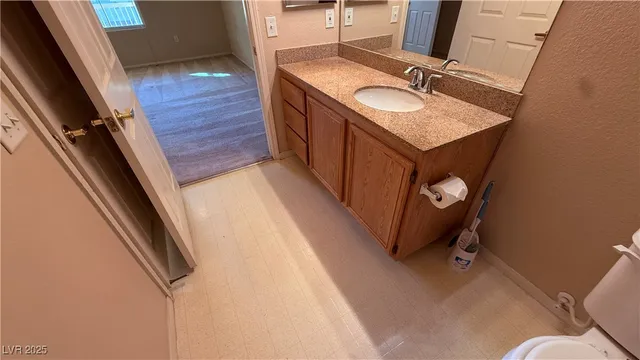 $1,375 | 10550 West Alexander Road, Unit 2035, Las Vegas, NV 89129