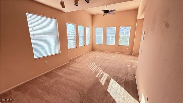 $1,375 | 10550 West Alexander Road, Unit 2035, Las Vegas, NV 89129
