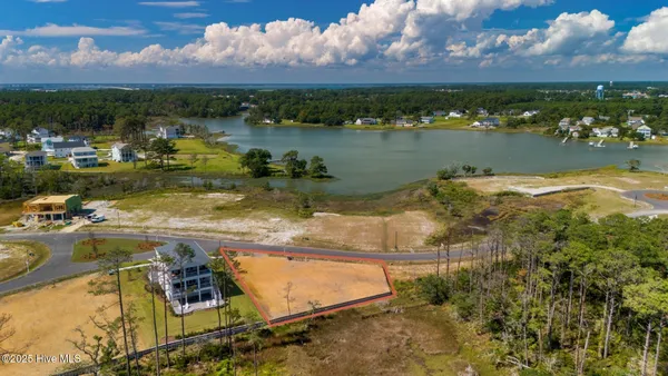 $686,333 | 530 Freedom Park Road, Beaufort, NC 28516